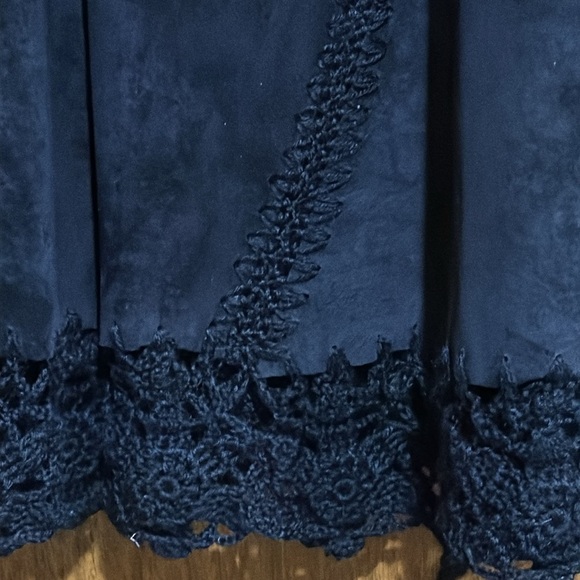 Etcetera Black Suede Leather and Crochet Skirt Size 8 - EUC - Picture 2 of 4